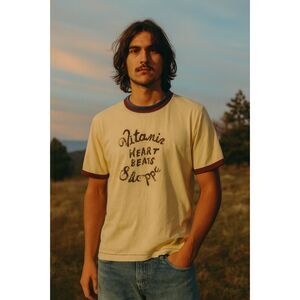 Hendrix Vitamin Heart Beats Shoppe Woodstock Jersey T Shirt Tee  Mens Size Small